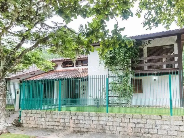 Imagem 14: Casa Residencial À Venda no Bairro Trindade com 327 M² e 6 Dormitórios/Quartos