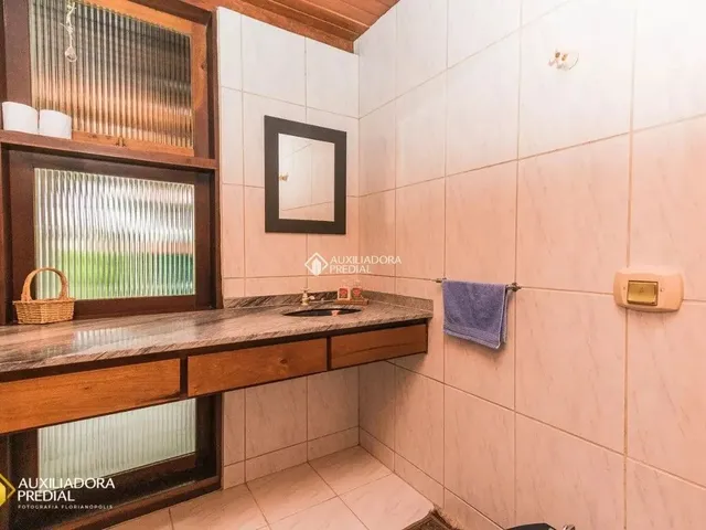 Imagem 11: Casa Residencial À Venda no Bairro Trindade com 327 M² e 6 Dormitórios/Quartos