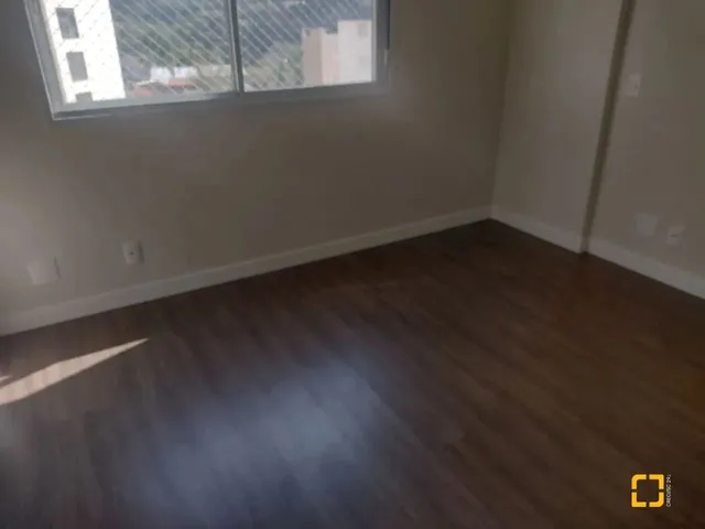 Imagem 3: Apartamento no Itacorubi com 03 Garagens