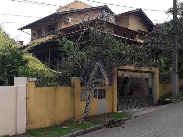 Imagem 1: Casa com 4 Dormitórios À Venda, 430 M² por R$ 2.800.000,00 - Lagoa da Conceição