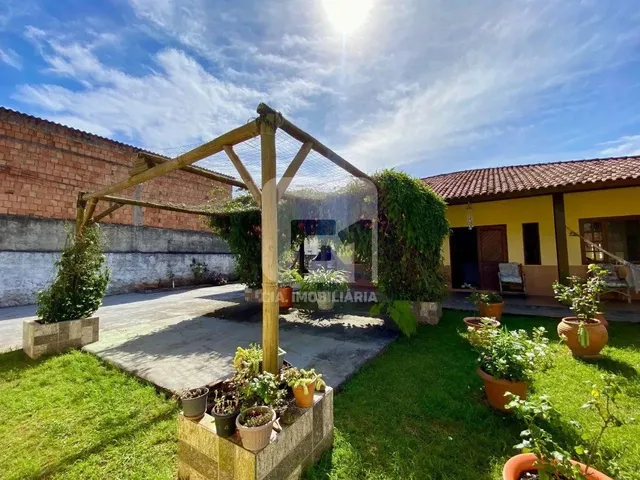 Imagem 4: Casa de 5 Dormitórios À Venda na Barra da Lagoa