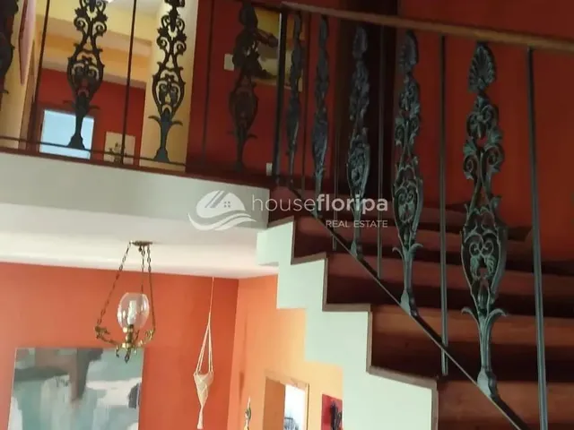 Imagem 15: Casa À Venda com 4 Dormitórios e 751M2 de Terreno, na Lagoa da Conceição