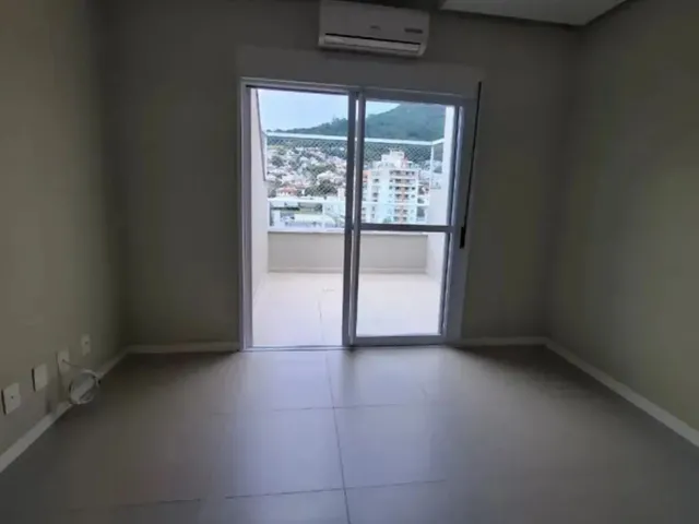 Imagem 2: Cobertura Duplex Trindade - Poucos Minutos da Ufsc! (Aceita Proposta de Permuta!