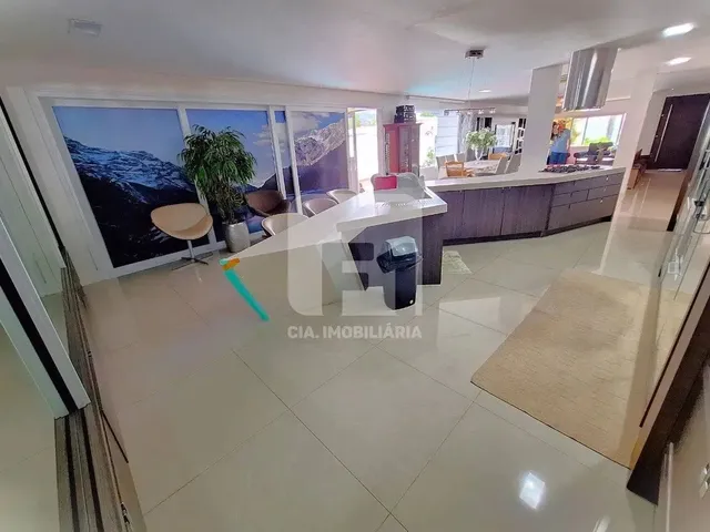 Imagem 16: Casa de 5 Dormitórios À Venda no santa Mônica