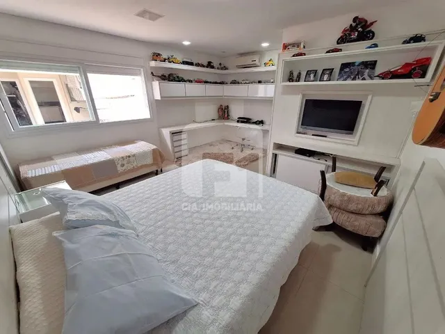 Imagem 6: Casa de 5 Dormitórios À Venda no santa Mônica