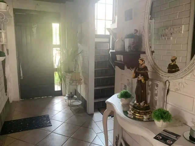 Imagem 12: Casa para Venda em Florianópolis, Itacorubi, 4 Dormitórios, 2 Suítes, 4 Banheiros, 4