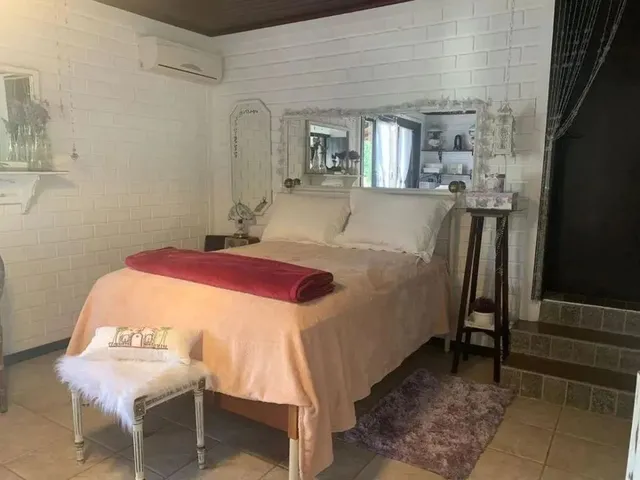Imagem 7: Casa para Venda em Florianópolis, Itacorubi, 4 Dormitórios, 2 Suítes, 4 Banheiros, 4