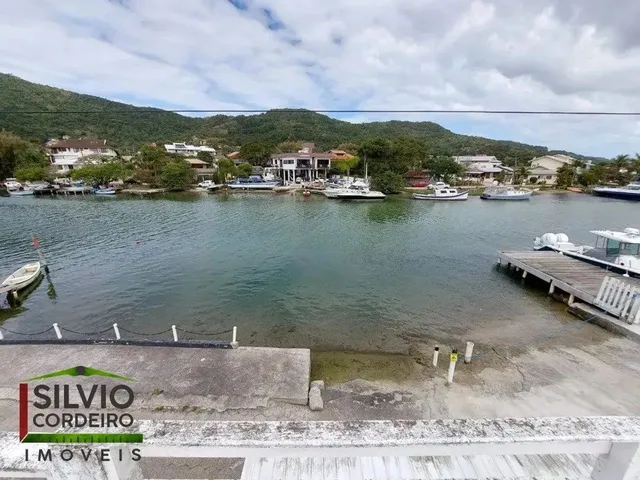 Imagem: Casa Pé na Areia com Vista para o Canal
