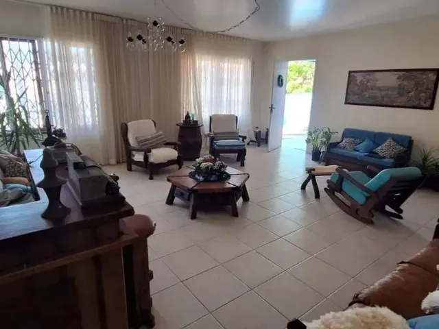 Imagem 13: Casa de 7 Dormitórios À Venda na santa Mônica