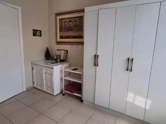 Imagem 2: Casa de 7 Dormitórios À Venda na santa Mônica