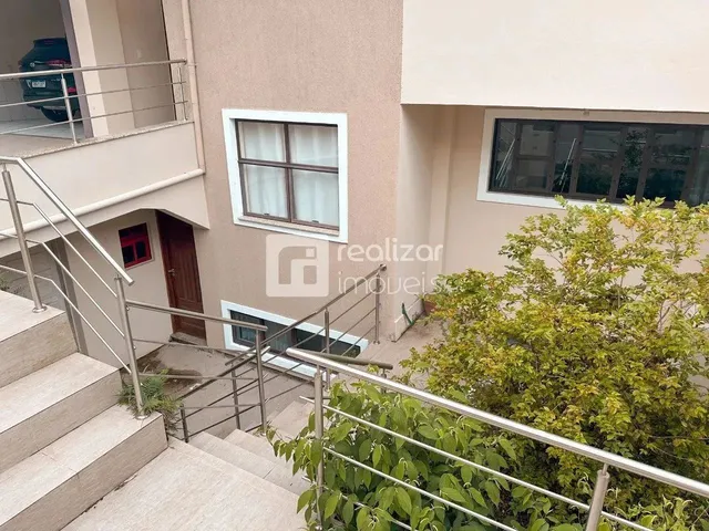 Imagem 8: Casa de 7 Quartos, Sendo 2 Suítes no Bairro Itacorubi, Florianópolis