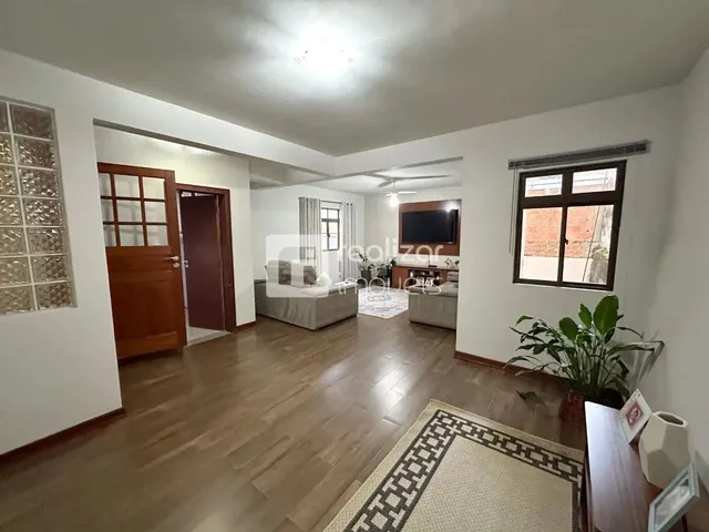 Imagem 12: Casa de 7 Quartos, Sendo 2 Suítes no Bairro Itacorubi, Florianópolis