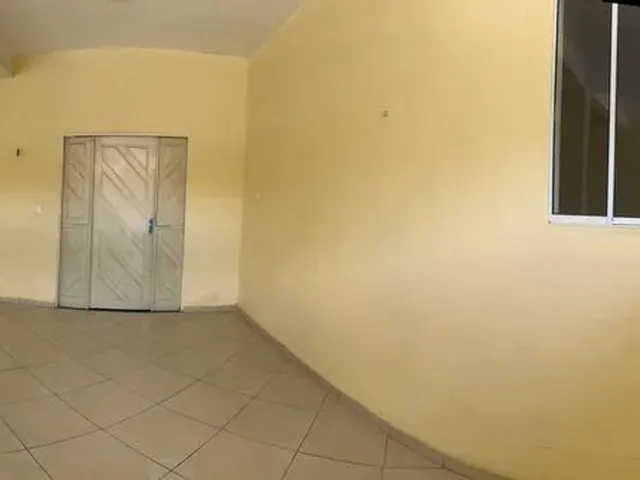 Imagem 2: Aluga Casa, Lado Sombra, Próxima Padaria,Escolas,Praça Lazer,Paradas Ônibus,Farmácias