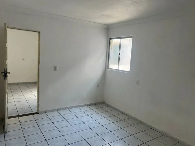 Imagem 11: Aluga Casa, Lado Sombra, Próxima Padaria,Escolas,Praça Lazer,Paradas Ônibus,Farmácias