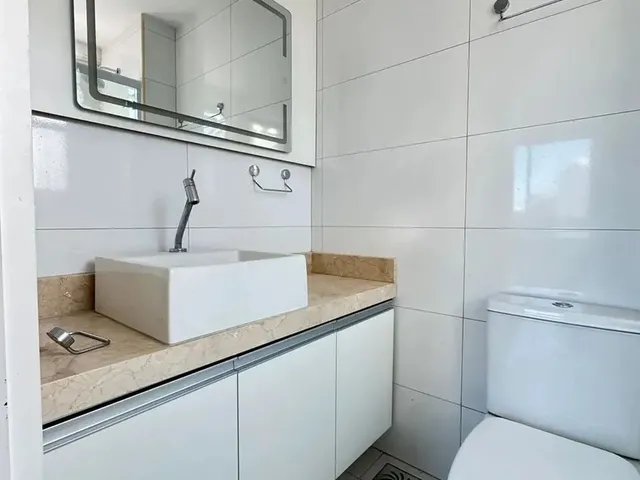 Imagem 2: Locação 3/4 Tirol. Piscina, Churrasqueira, Imóvel novoeÁrea de...