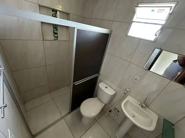 Imagem 13: Aluga Casa Candelária com 5 Quartos 3 Vagas de Garagem