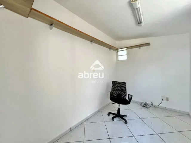 Imagem 14: Imóvel para Aluguel Tem 171 Metros Quadrados com 3 Quartos em Candelária - Natal - Rn