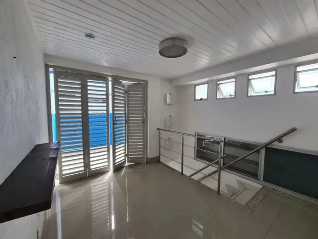 Imagem 2: Cobertura com 3 Suites para Alugar, 305 M² por R$ 6.500/Mês - Petrópolis - Natal/Rn