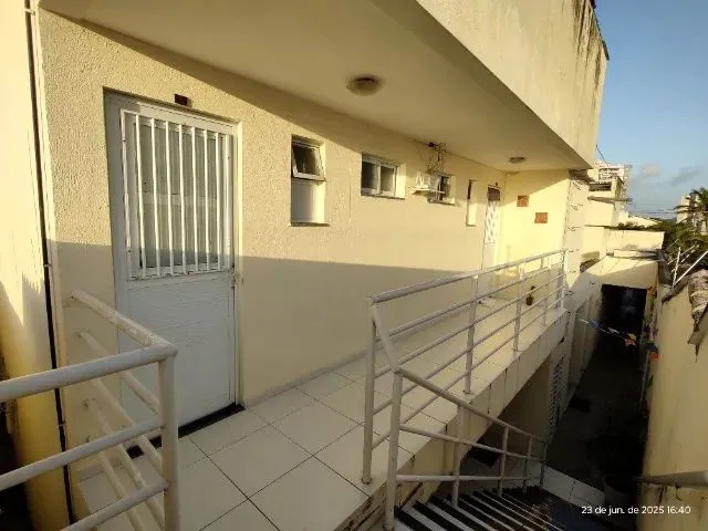 Imagem 7: Kitnet em Ponta Negra, Quarto, Cozinha e Banheiro