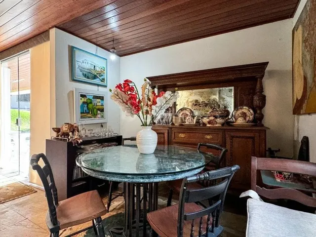 Imagem 9: Casa de 358M² no Itacorubi