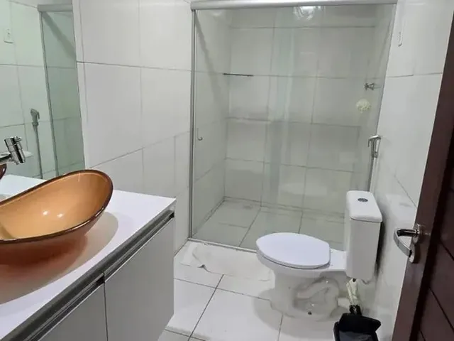 Imagem 2: Imóvel para Aluguel Tem 200 Metros Quadrados com 4 Quartos em Ponta Negra - Natal - Rn