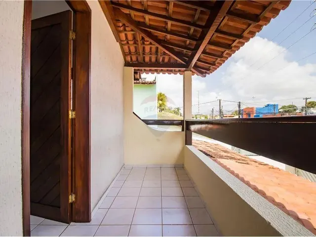 Imagem 11: Casa Duplex Maravilhosa 6/4 Sendo 04 Suites para Locação em Capim Macio
