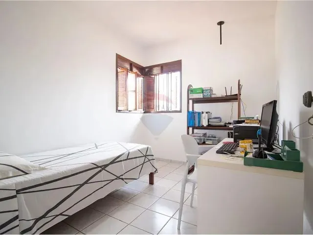 Imagem 9: Casa Duplex Maravilhosa 6/4 Sendo 04 Suites para Locação em Capim Macio