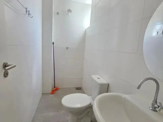 Imagem 14: Imóvel para Aluguel Tem 80 Metros Quadrados com 3 Quartos em Lagoa Nova - Natal - Rn