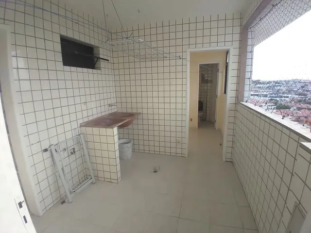 Imagem 12: Duplex para Locação Tem 270 Metros Quadrados com 3 Quartos em Lagoa Nova - Natal - Rn