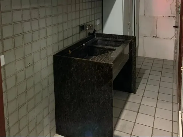 Imagem 11: Imóvel para Aluguel com 290 Metros Quadrados com 4 Quartos em Ponta Negra - Natal - Rn