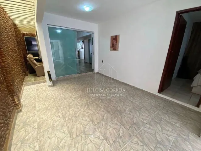 Imagem: Casa com 3 Dormitórios para Alugar, 186