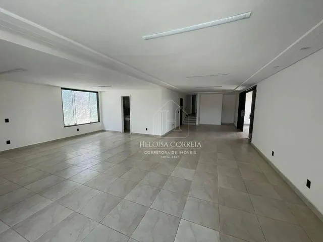 Imagem: Casa com 4 Dormitórios para Alugar, 600