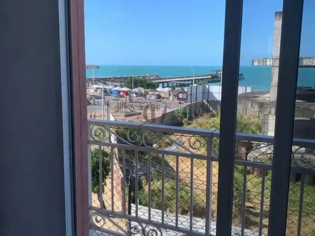 Imagem 9: Apartamento À Venda em Fortaleza, Praia de Iracema, com 2 Suítes, com 65 M²