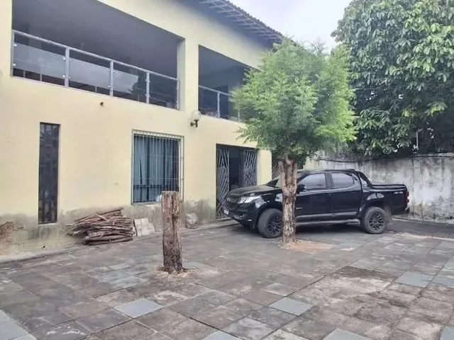 Imagem: Casa com 10 Dormitórios À Venda, 1200