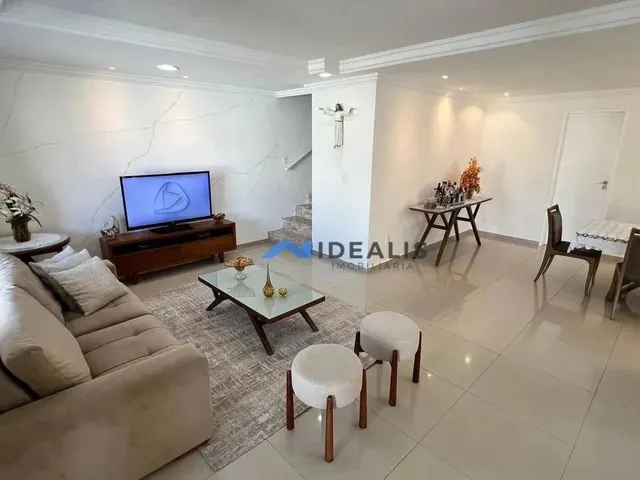 Imagem 3: Casa com 3 Dormitórios À Venda, 194 M² por R$ 970.000,00 - Cidade dos Funcionários