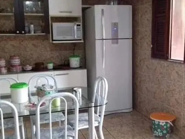 Imagem 6: Casa Duplex 4 Quartos Amplos (3 Suites) 3 Vagas no Conjunto Veneza Tropical