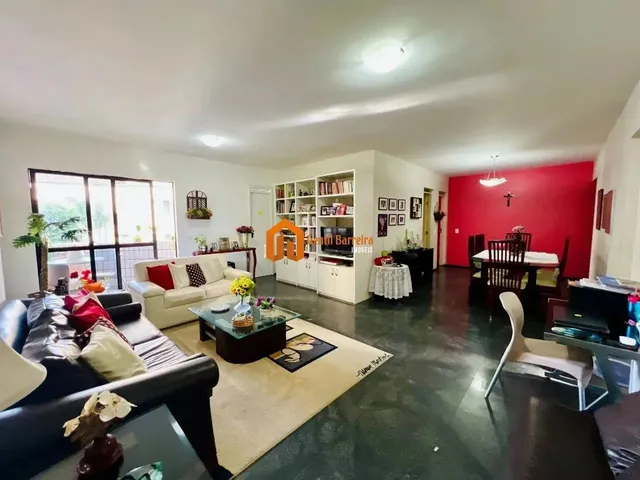 Imagem: O apartamento possui 4 Dormitórios, 3 Suítes, 5