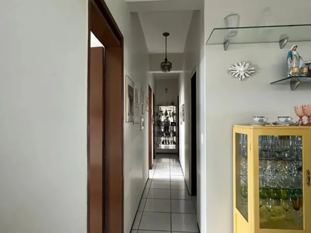 Imagem 15: Apto com Quatro Quartos Sendo Dois Suítes - Jacarecanga - 106M²