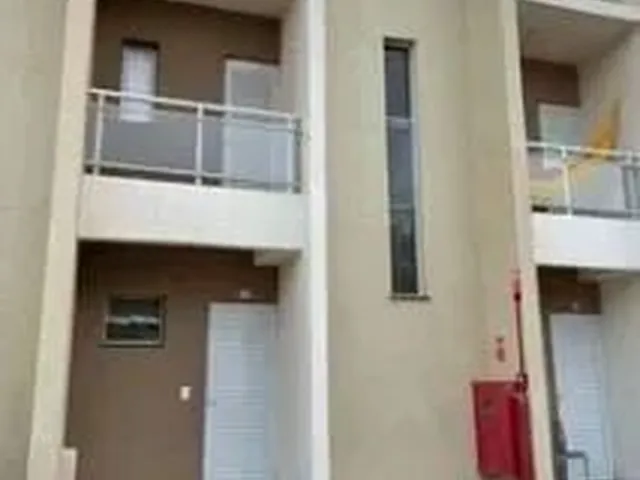 Imagem: Casa com 2 Dormitórios À Venda, 90 M²