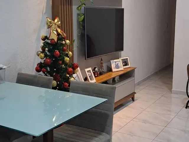 Imagem 1: Casa ( Forrada) com Garagem e 2 Quartos no Cristo Redentor