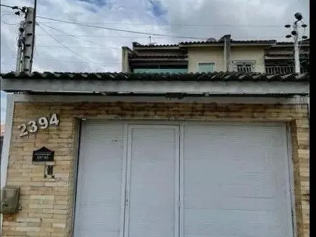 Imagem: Casa na Maraponga,Enfrente Ao Hospital da
