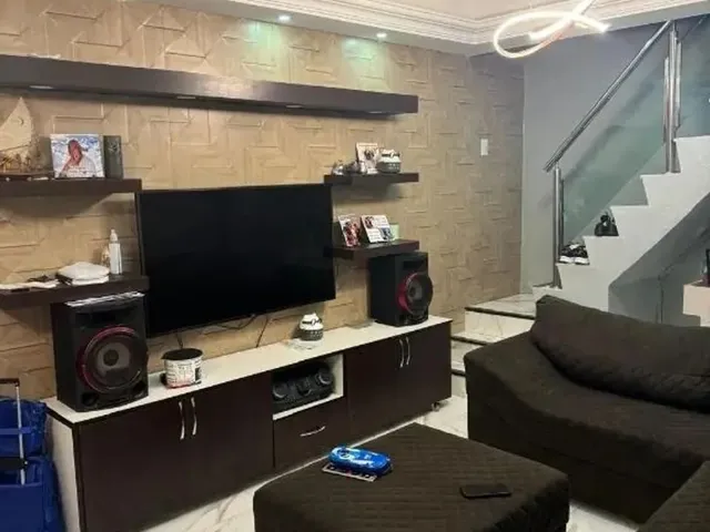 Imagem 8: Casa de Luxo na Parangaba,Com 4 Quartos, Piscina e Deck com Churrasqueira