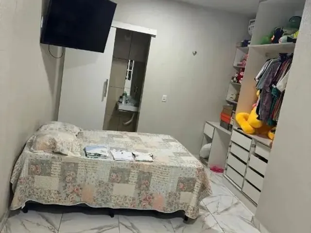 Imagem 2: Casa de Luxo na Parangaba,Com 4 Quartos, Piscina e Deck com Churrasqueira