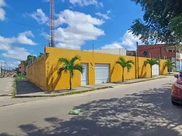 Imagem 1: Casa com 3 Dormitórios À Venda, 190 M² por R$ 650.000,00 - Mondubim - Fortaleza/Ce