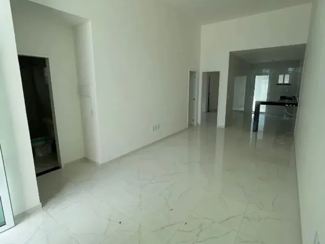 Imagem: Casa com Três Quartos Sendo Dois Suítes