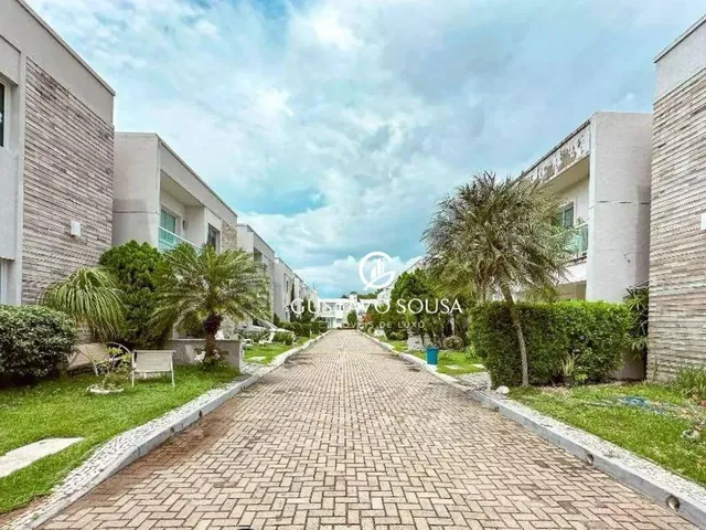 Imagem 10: Casa com 4 Dormitórios À Venda por R$ 890.000,00 - Lagoa Redonda - Fortaleza/Ce
