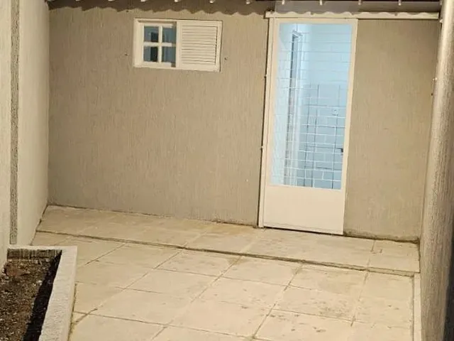 Imagem 2: Casa Duplex com Três Suítes - Sapiranga - 143M²