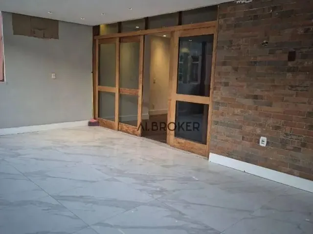 Imagem: Reformado Apartamento com 3 Dormitórios