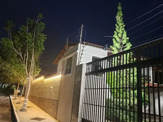 Imagem: Casa com 4 Dormitórios À Venda, 141 M²