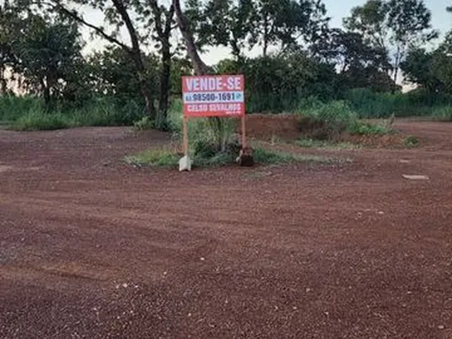 Imagem: Vende-Se Lote na Avenida Teotônio Segurando